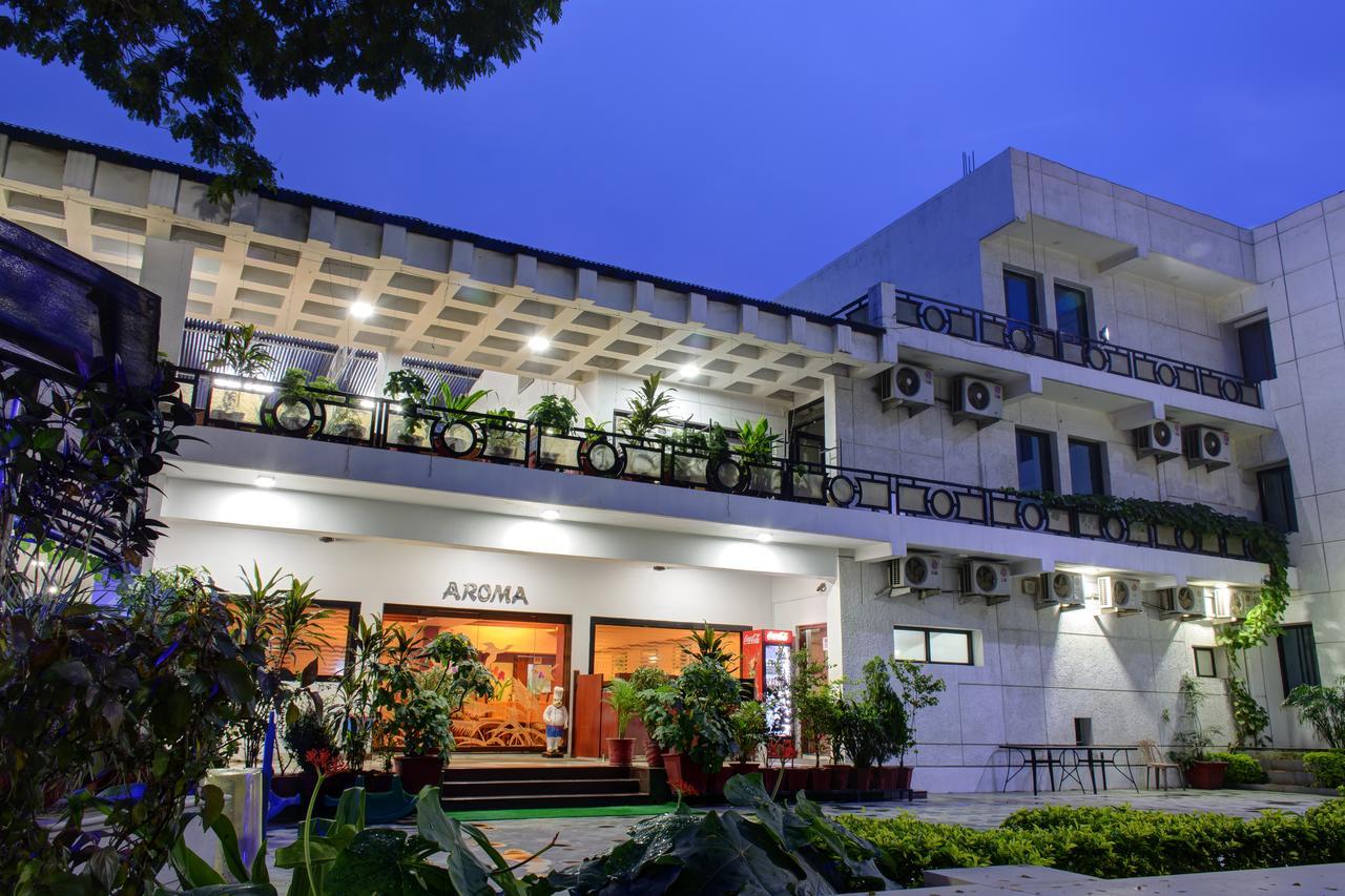 Blue Diamond The Hotel كوربا المظهر الخارجي الصورة